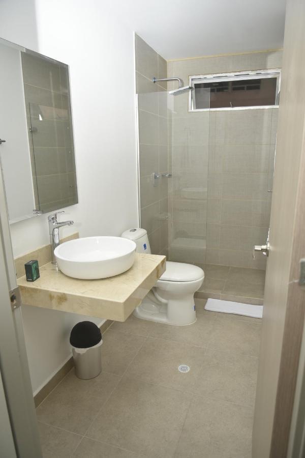 Or Hotel 94 Barranquilla  Exteriör bild