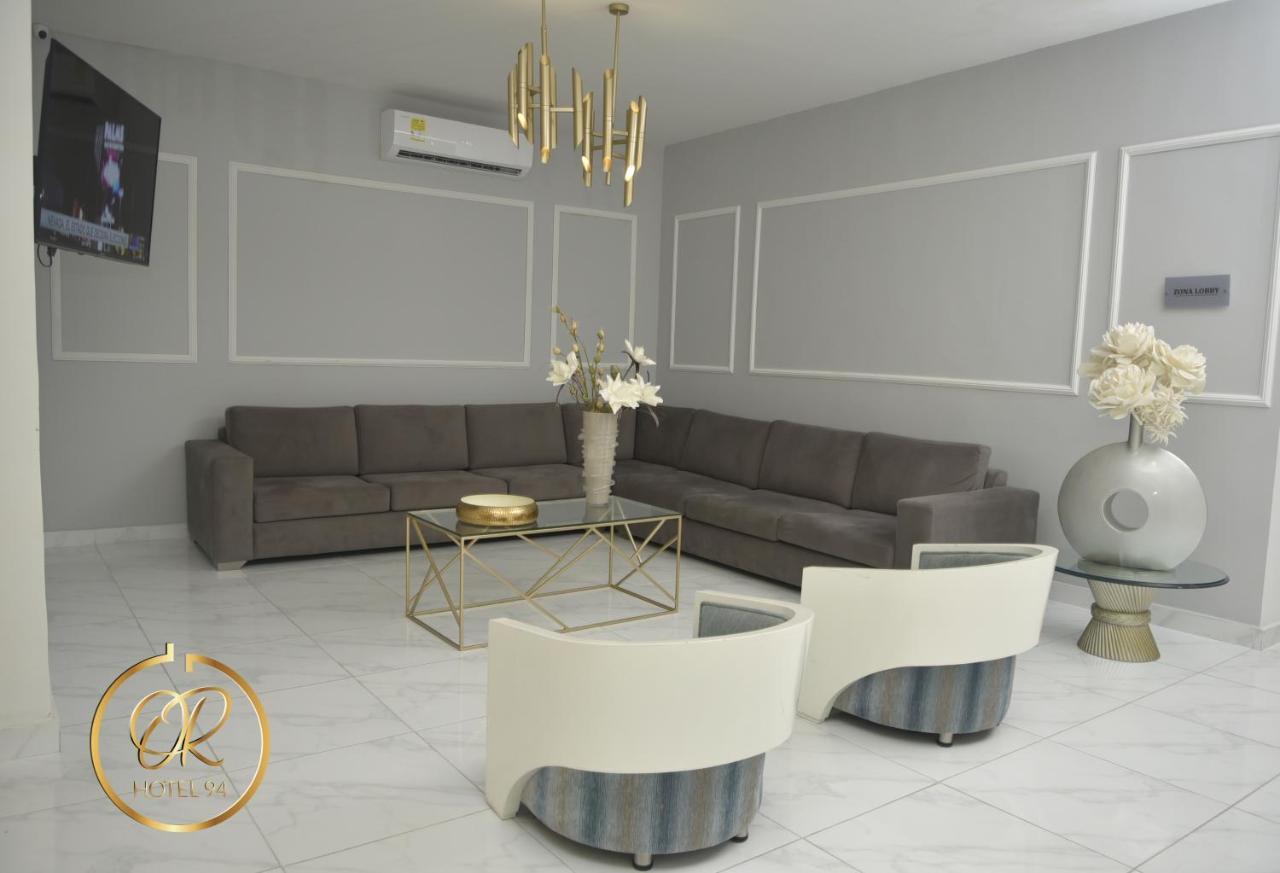 Or Hotel 94 Barranquilla  Exteriör bild